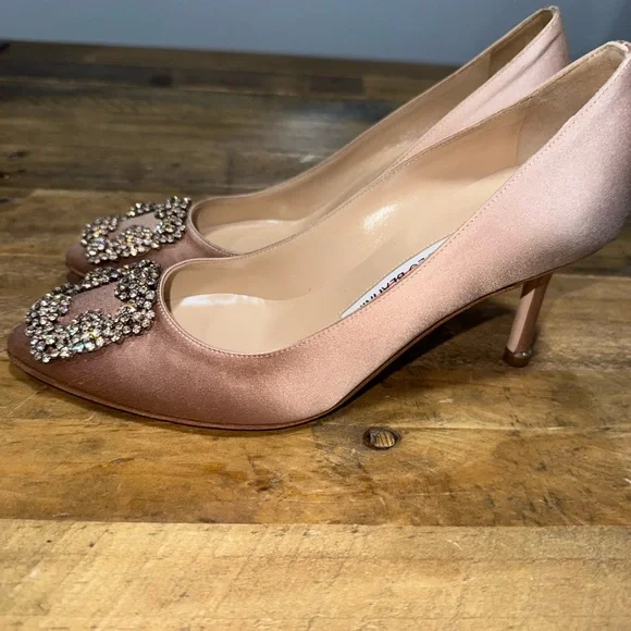 Manolo Blahnik Hangisi Heels with Crystal Embellishments - Picture 6 of 7